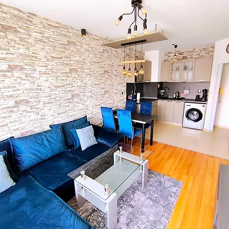 Vip Belvedere Club アパート バンスコ