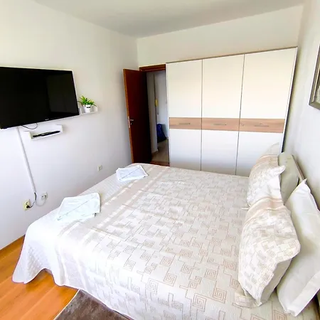 Vip Belvedere Club *