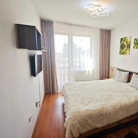 アパート Vip Belvedere Club