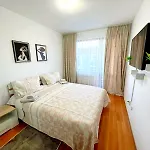 Apartment Vip Belvedere Club