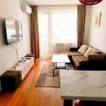 Apartment Vip Belvedere Club *