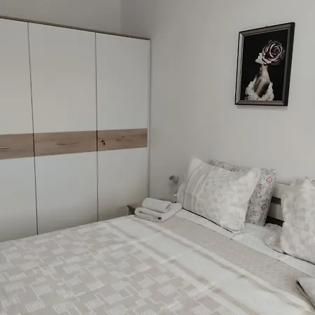 Apartment Vip Belvedere Club