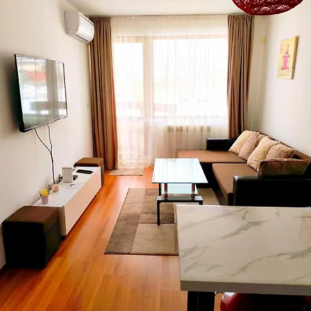 Apartment Vip Belvedere Club *