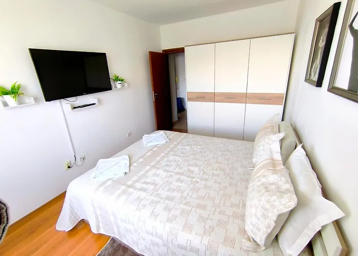 Vip Belvedere Club *